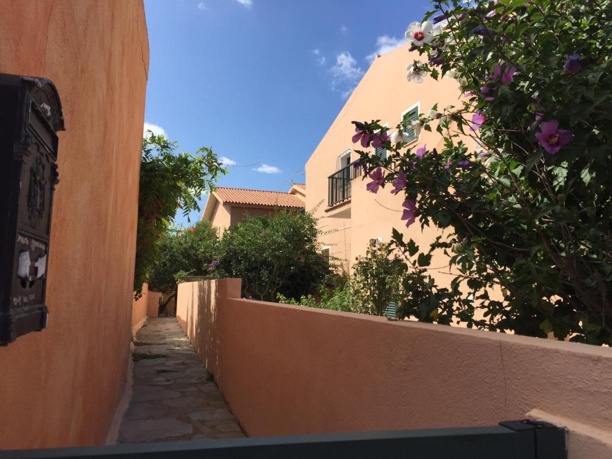 Case Del Mar Santa Teresa Gallura Exterior photo